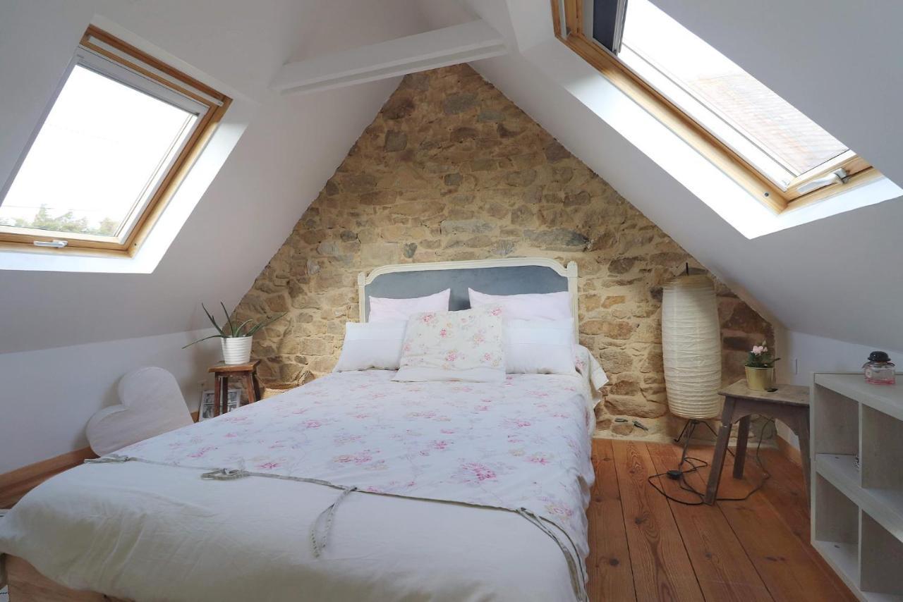 Le petit gîte cosy de Kerigou avec vue mer et plage Saint-Pol-de-Léon Extérieur photo